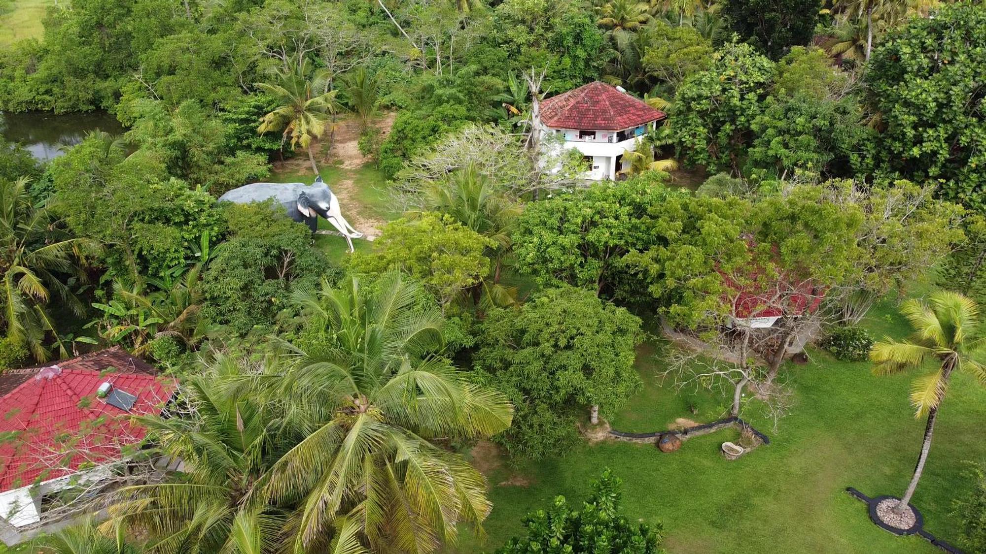 Subodinee Bungalow Weligama Bagian luar foto